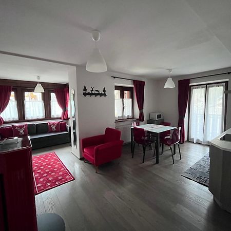 Dolomites Holiday Home Каназей Екстериор снимка